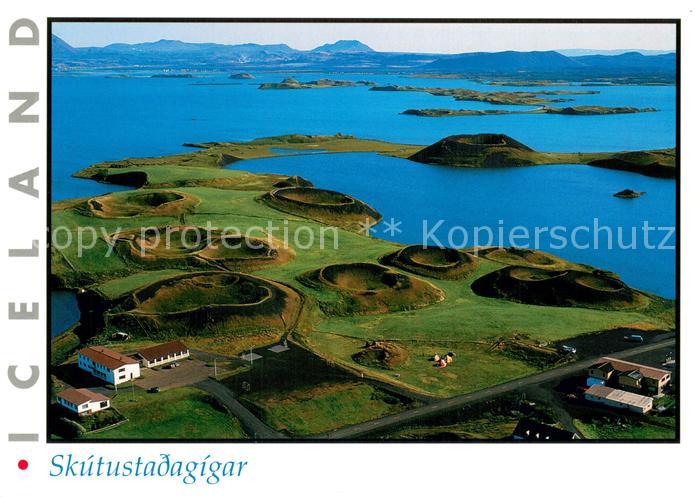 Skutustadagigar Iceland Fliegeraufnahme Krater am Mavatn-See