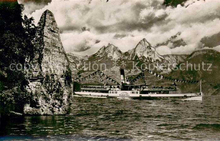 Dampfer Seitenrad Vierwaldstaetterersee