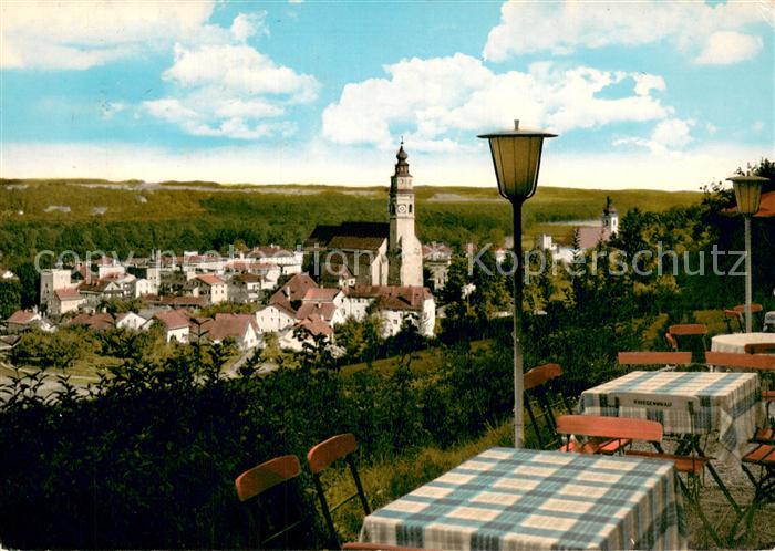 Tittmoning Salzach Blick vom Stadtberg zur Kirche