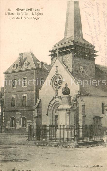 Grandvilliers Eure Hotel de Ville Eglise Buste du General Saget
