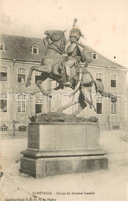 Luneville 54 Statue du General Lasalle