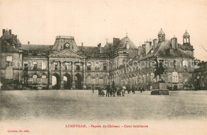 Luneville 54 Facade du Chateau Cour interieure