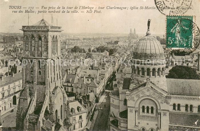Tours 37 Vue prise de la tour de l’Horloge tour Charlemagne Eglise St Martin Rue