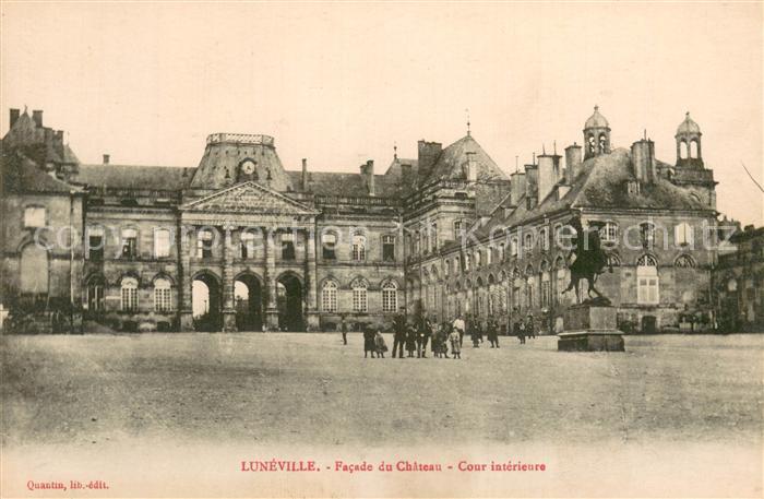 Luneville 54 Facade du Chateau Cour interieure