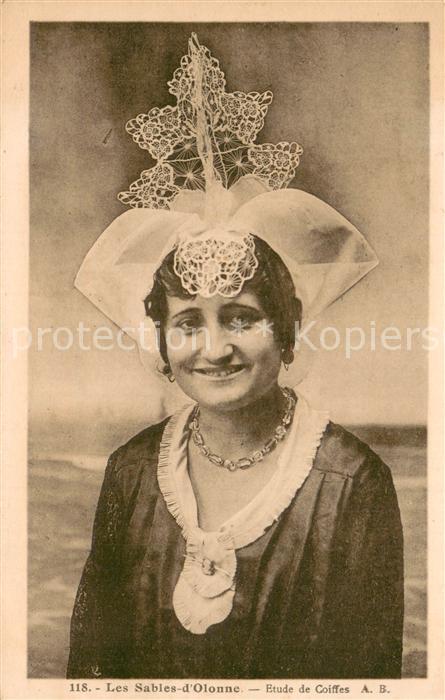 Les Sables-d Olonne 85 Etude de Coiffes