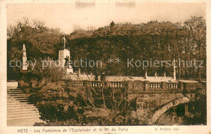 Metz  57 Moselle Les Fontaines de l’Esplanade et le Mont du Poilu