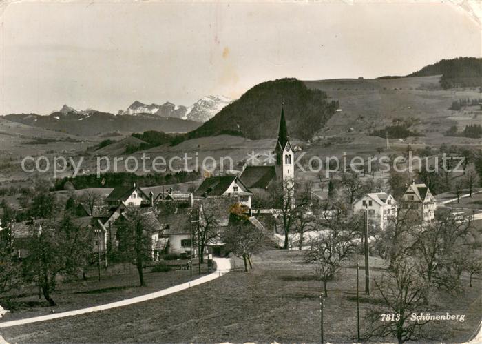 Schoenenberg Schwarzwald Panorama mit Kirche