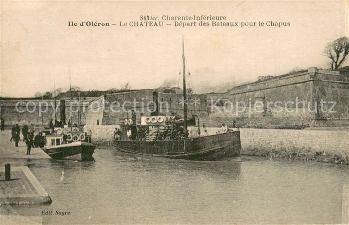 Ile d Oleron Le Chateau Depart des Bateaux pour le Chapus