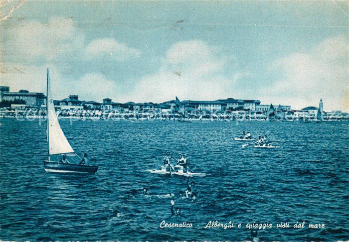 Cesenatico Alberghi e spiaggio visti dal mare
