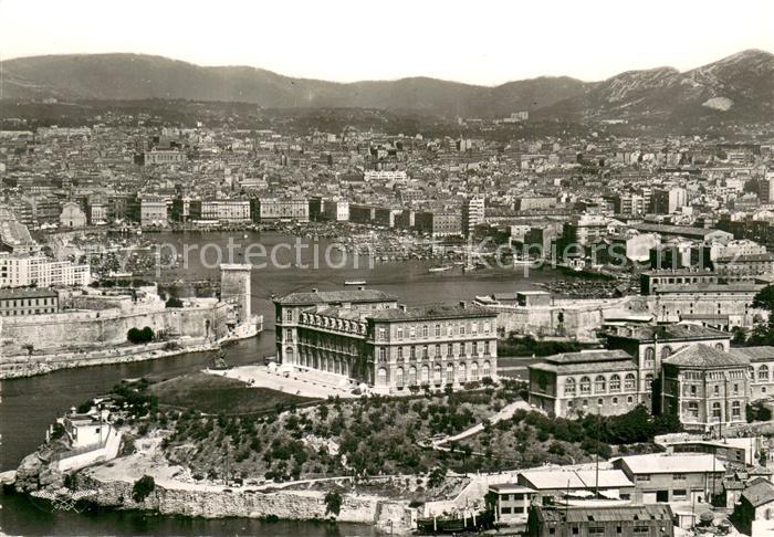 Marseille 13 Vue aerienne sur le Vieux Port Le Jardin du Pharo et le fort St Jea