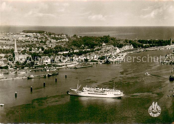 Travemuende Ostseebad Fliegeraufnahme MS Nordland