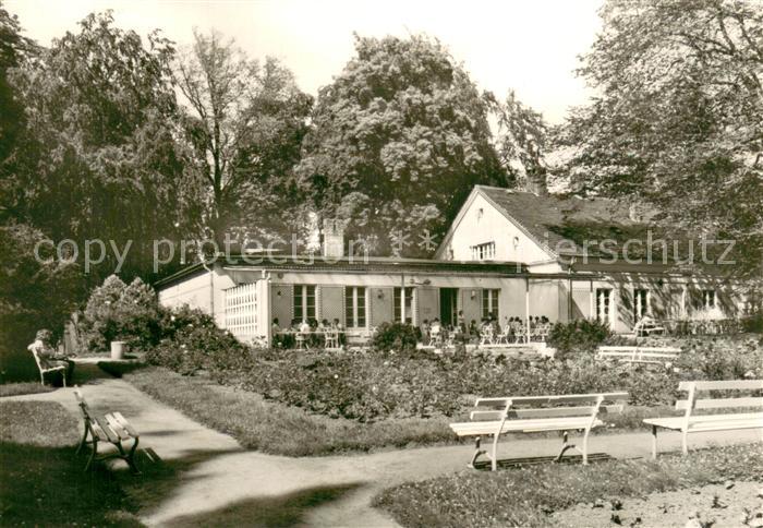 Putbus Ruegen Konsum-Gaststaette Rosencafe Terrasse