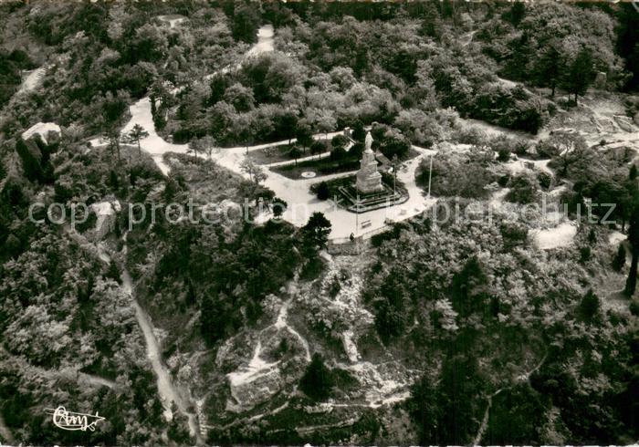 Orange 84 Fliegeraufnahme La Madone