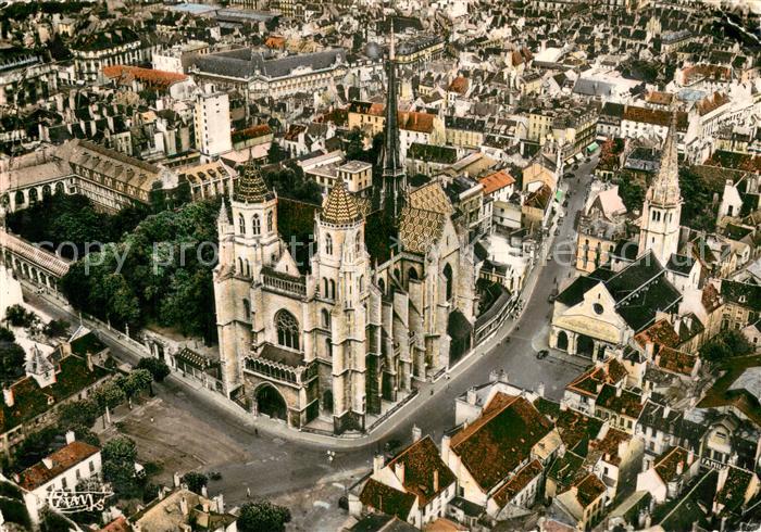 Dijon 21 Fliegeraufnahme Cathedrale St-Benigne