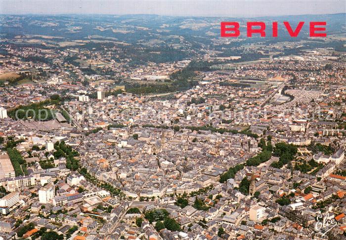 Brive 19-la-Gaillarde Fliegeraufnahme Gesamtansicht m. Schlos u. Kirche