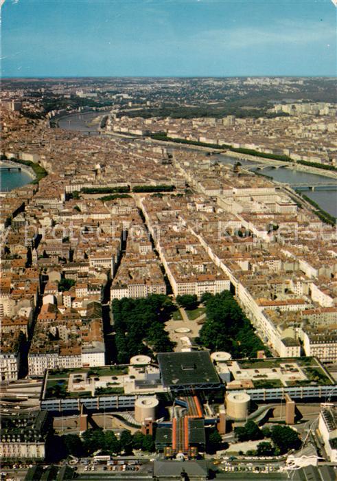Lyon France Fliegeraufnahme Rhone et Saone de Perrache a Bellecour