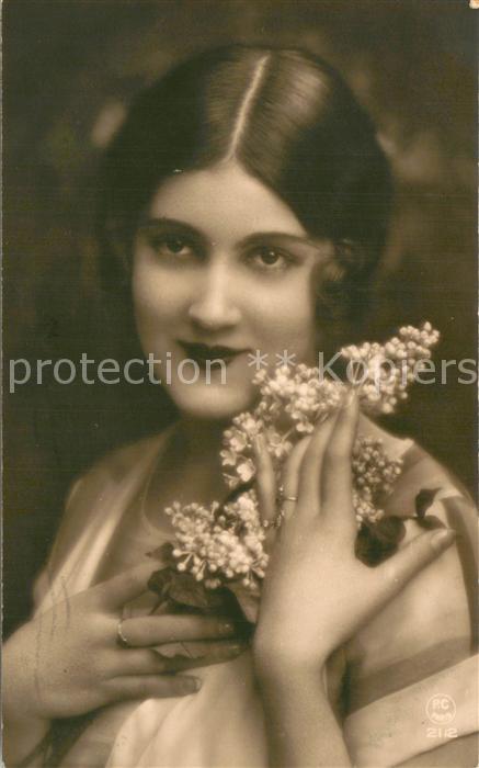 Verlag PC Paris Nr. Nr.2112 Frau mit Blume
