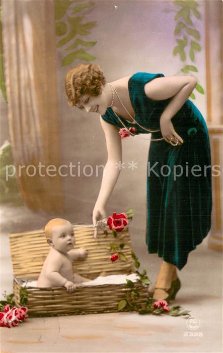 Foto PC Paris Nr. Nr. 2328 Frau mit Kind