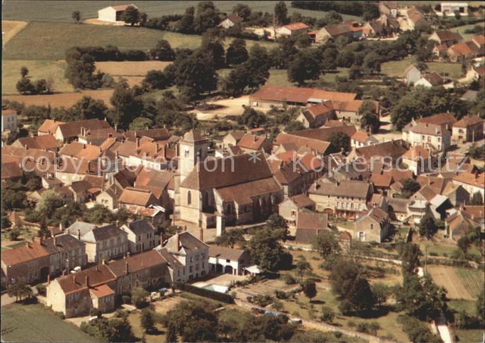 Etais-la-Sauvin Bourg Eglise