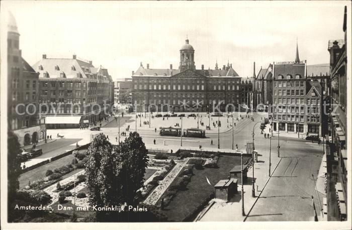 Amsterdam Niederlande Dam met Koninklijk Palais