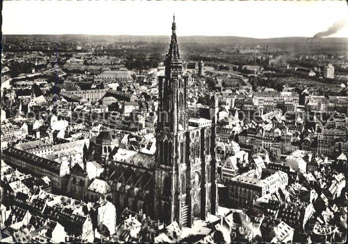 Strasbourg Alsace Fliegeraufnahme mit Cathedrale