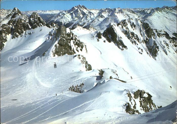 Arlberg Vallugabahn mit Hohem Riffler Tirol