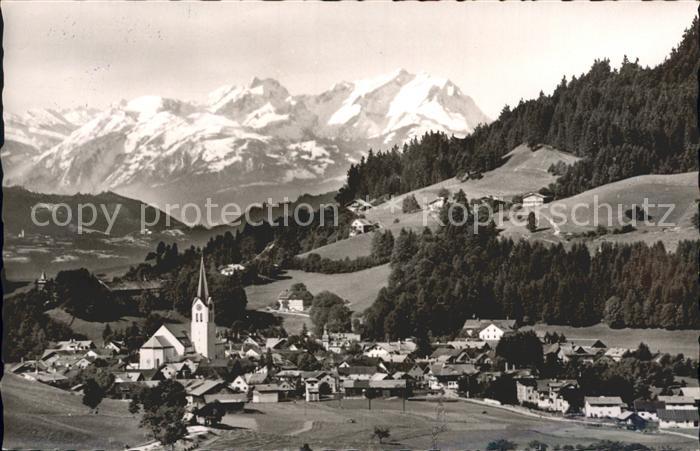 Oberstaufen Oberallgaeu Bayern Total mit Saentisgruppe