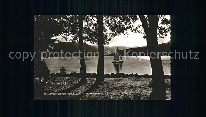 Titisee-Neustadt See Idyll in der Daemmerung