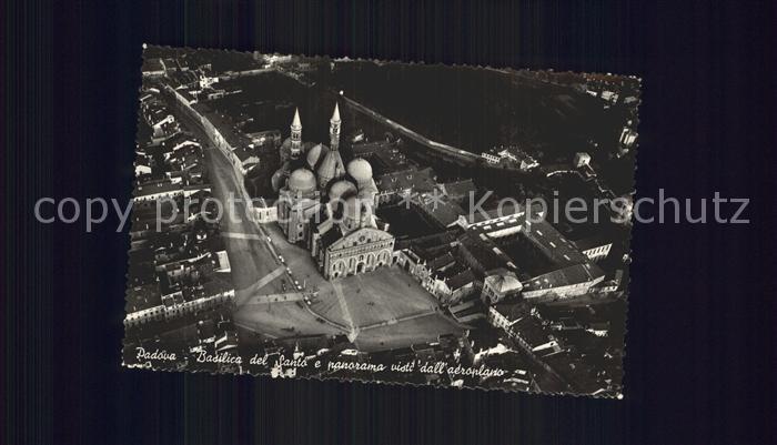 Padova Basilica del Santo e panorama vista dall aeroplano