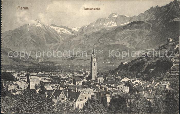 Meran Merano Totalansicht