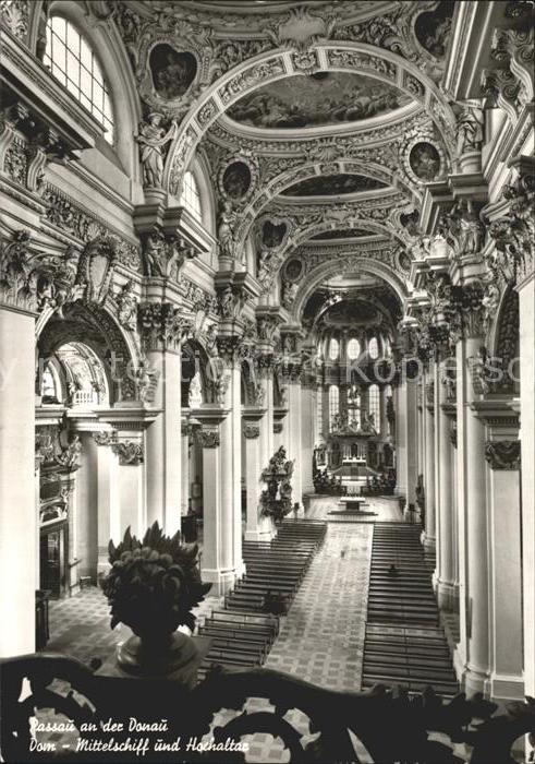 PAssAU Bayern Dom Mittelschiff und Hochaltar