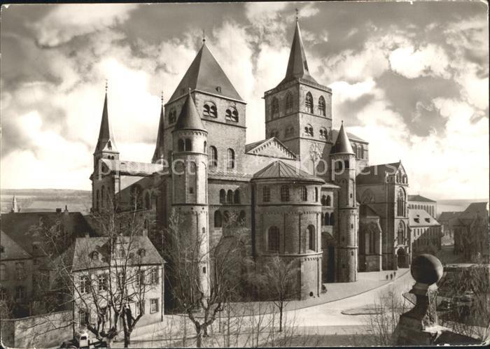 TRIER  CITY Dom und Liebfrauenbasilika