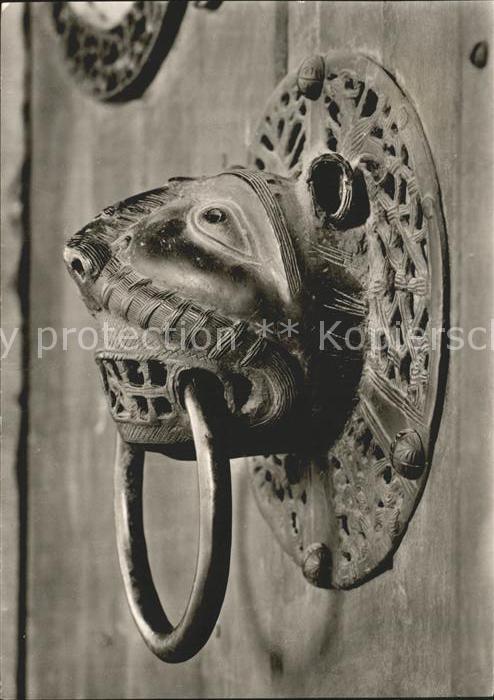 Alpirsbach Klosterkirche Hauptportal Loewenkopf als Anklopfer