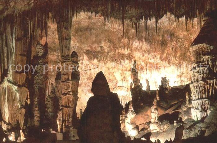 Hoehlen Caves Grottes Cuevas del Drach Porto Cristo Mallorca