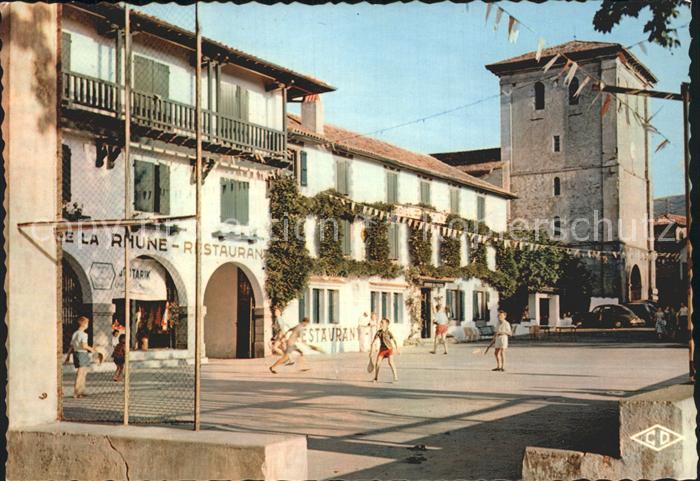 Ascain La Place L Eglise L Hotel de la Rhune