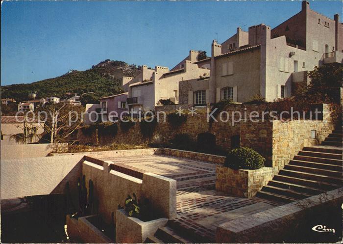 Saint-Cyr-les-Lecques Le hameau de la Madrague