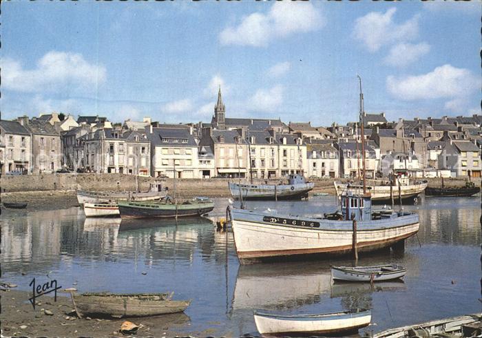 Treboul Douarnenez Fischerreihafen