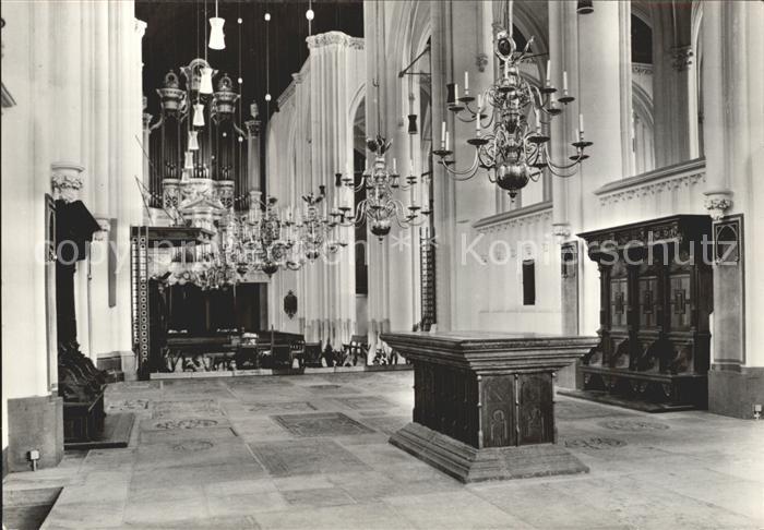 Nijmegen Grote of Sankt Stevenskerk Koor met graftbombe von Anna Catharina de Bo