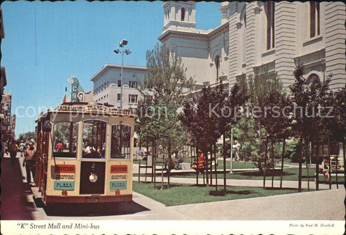 Sacramento California K-Street an Minibus