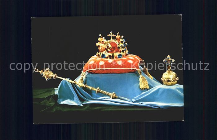 Krone Koenigshaeuser Kronjuwelen Szepter Reichsapfel Prag Praha