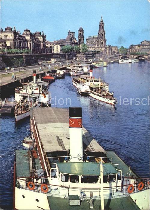 Dampfer Seitenrad Dresden Bruehlsche Terrasse