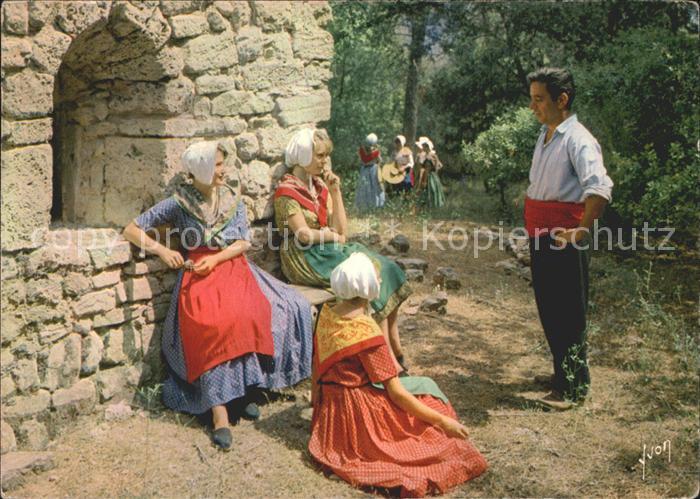 Trachten Frankreich Pause des Vendangeurs Cotes de Provence