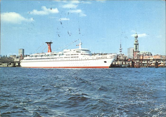 Faehre Ferry Bac Traghetto-- TS Hamburg Hafen Michaeliskirche Fernsehturm