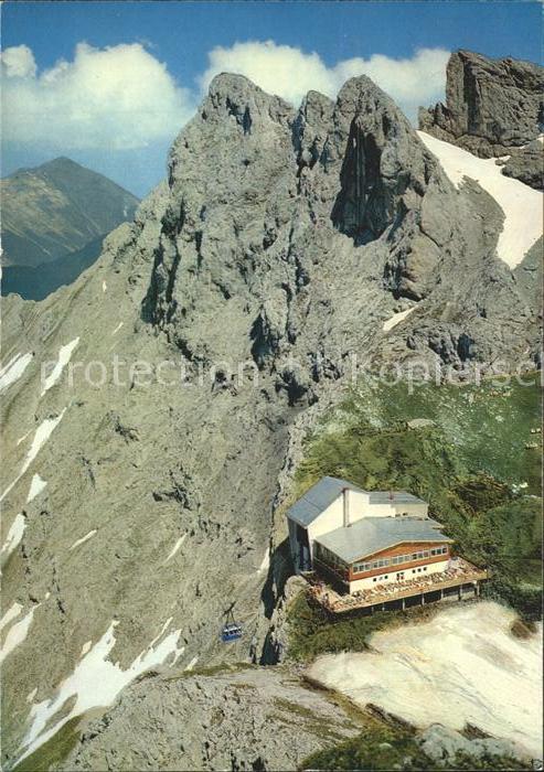 Mittelwald Berggaststaette Bergstation Karwendelbahn