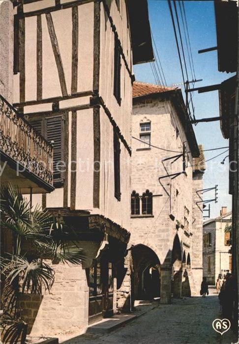 Villeneuve Aveyron Maisons moyenageuses