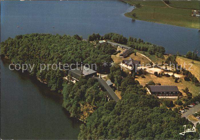 Mur-de-Bretagne Ferienzentrum Seeufer Fliegeraufnahme