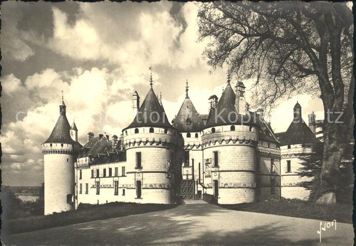 Chaumont-sur-Loire Facade Chaeau Parc