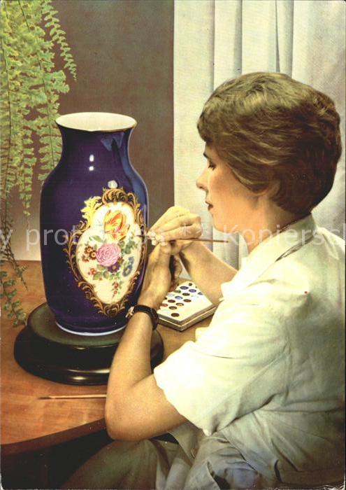Meissen Elbe Sachsen Staatl Porzellanmanufaktur Malerin an Vase S180