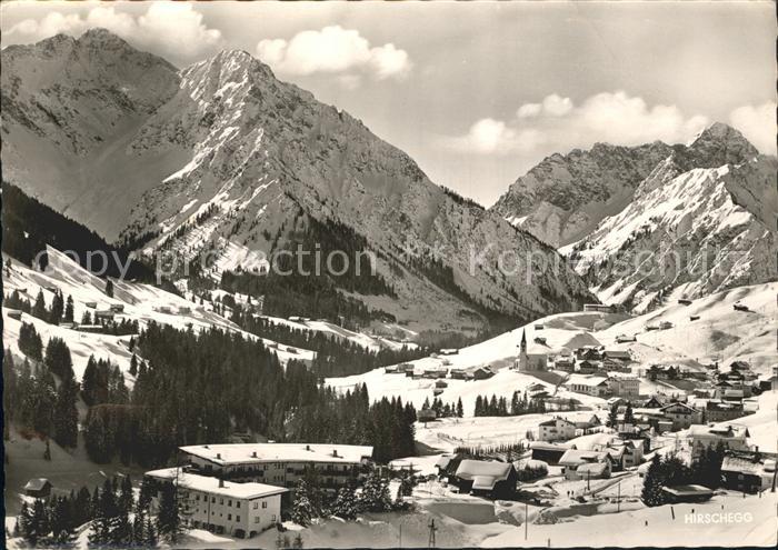 Hirschegg Kleinwalsertal Vorarlberg Mit Elfer- und Zwoelferkopf