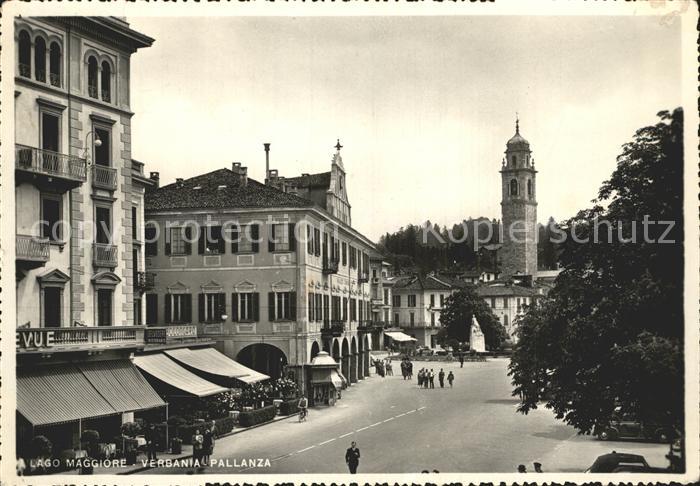 Pallanza Kirche Cafe